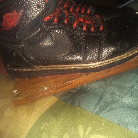 Jordan Nouveau snakeskin - Picture 2 of 4